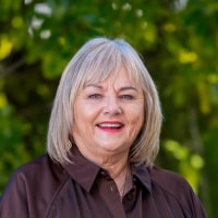 Paula Lucas