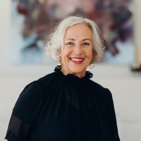 Kim Slessor
