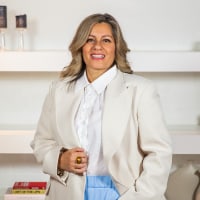 Carmen Holder