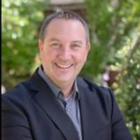 Ben Lyons
