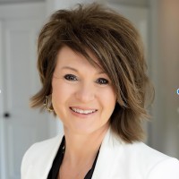 Candee Deichman