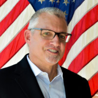 Daniel Henzler
