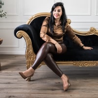 Nadia Debbache