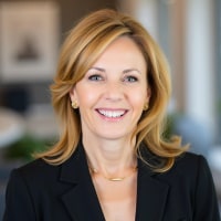 Linda  Trevor