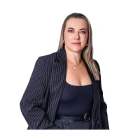 Nicole Kelly