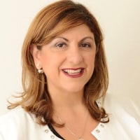 Fay Petrou