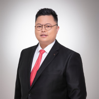 Terence  Wu