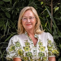 Angela Mastrapostolos