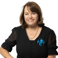 Debbie Bayes
