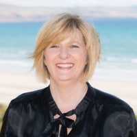 Shelley Bezuidenhout