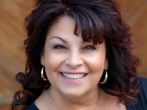 Tracy Snow