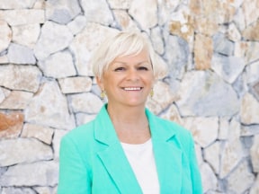 Deb Thompson