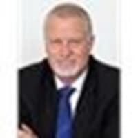 Bruce Manning