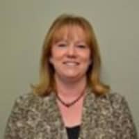 Angela H Knickerbocker