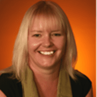 Gina Wells