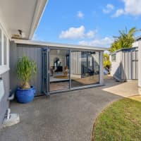 8A Tuscan Place, Half Moon Bay, Auckland