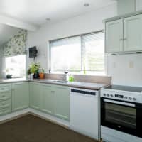 69 Old North Road, Marchwiel, Canterbury