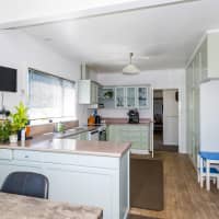 69 Old North Road, Marchwiel, Canterbury