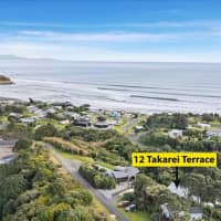 12 Takarei Terrace, Mokau, Waikato