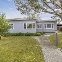 18 Hampton Hill Road, Tawa, Wellington