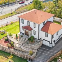 405 E Warren St, Fall River, MA, 02723