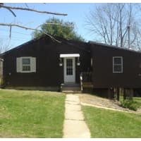 22 Plimpton Ave, Sturbridge, MA, 01566