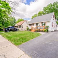 3831 Durham Rd, Royal Oak, MI, 48073