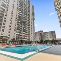 16U/5701 North Sheridan Road, Chicago, IL, 60660
