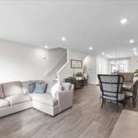 39 North Chestnut Avenue, Arlington Heights, IL, 60005
