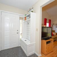 9 Lillian Ln, Troy, NY, 12180