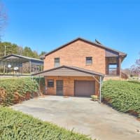1501 Old Stage Road, Yadkinville, NC, 27055