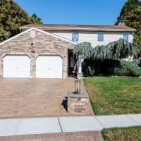 273 North Hawthorne Street, North Massapequa, NY, 11758