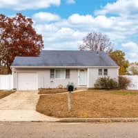 2 Norton Avenue, Terryville, NY, 11776