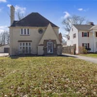 18112 Lomond Blvd, Shaker Heights, OH, 44122