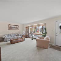 17 Damin Drive, South Farmingdale, NY, 11735