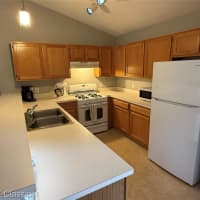 23/3333 Clear Vista Ct NE, Northview, MI, 49525