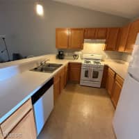 23/3333 Clear Vista Ct NE, Northview, MI, 49525