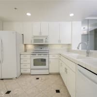 419/2243 Martin, Irvine, CA, 92612