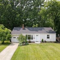 4186 W 220th St, Fairview Park, OH, 44126