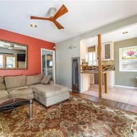 345 Rose Avenue, Los Angeles, CA, 90291