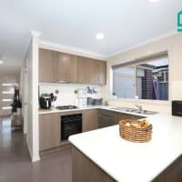Pakenham VIC 3810