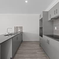 2/108 Johnston Street, Bellbird Park, QLD, 4300