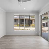 2/108 Johnston Street, Bellbird Park, QLD, 4300