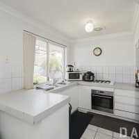 2/98 Deanmore Road, Scarborough, WA, 6019