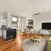 1/10 Sandra Avenue, Fawkner, VIC, 3060