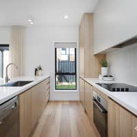 1/2 Maylands Street, Albion, VIC, 3020