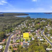 65 Karoola Crescent, Surfside, NSW, 2536