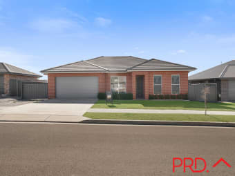 30 Rodeo Drive, Tamworth, NSW 2340 - Property Details