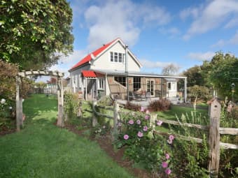 6 Edwards Street, Kimbolton, Manawatu-Wanganui