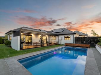 32 Aidanfield Drive, Aidanfield, Canterbury